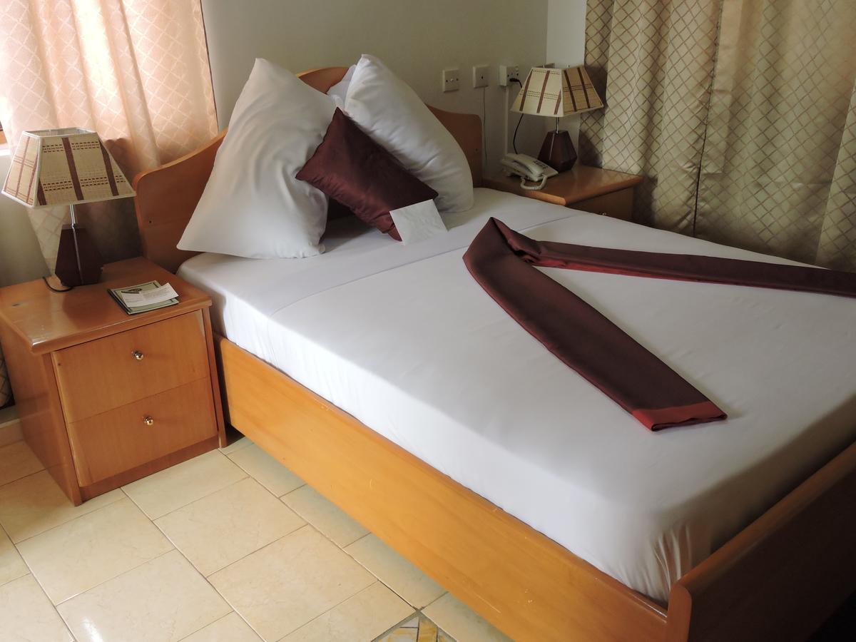 Allseasons Hotel Pantang Стая снимка