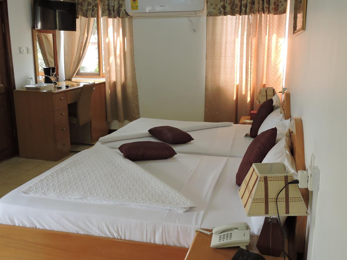 Allseasons Hotel Pantang Стая снимка