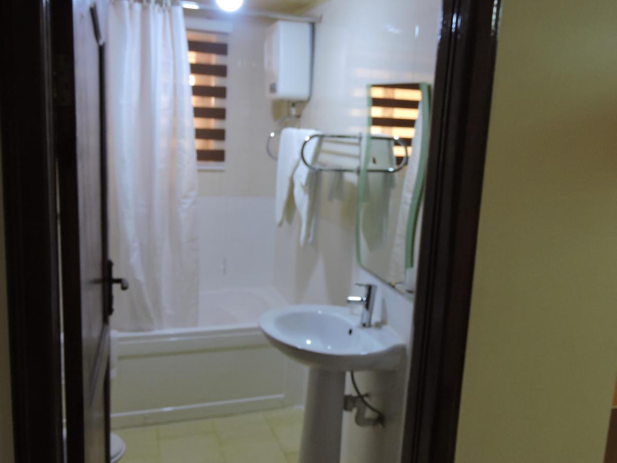 Allseasons Hotel Pantang Стая снимка